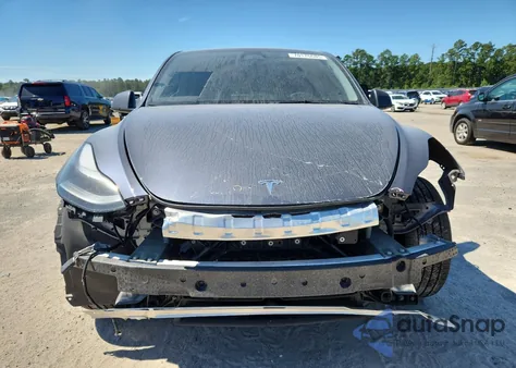 2023 Tesla Model Y from USA, damaged, VIN 7SAYGDEE7PF926341